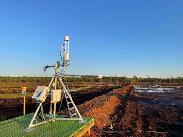 The Eddy Covariance Tower in the Open Lab in Estonia, monitored by REWET.